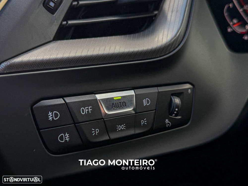 BMW 218 Gran Coupé i Pack Desportivo M - 29