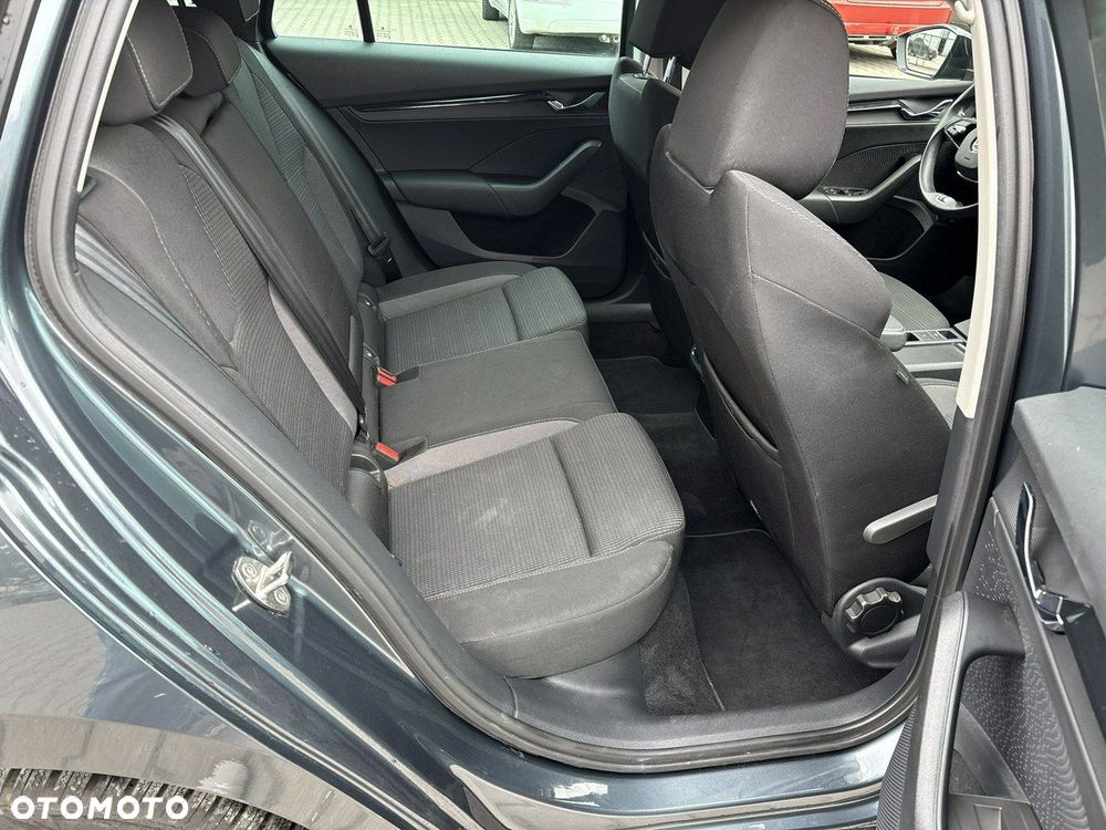 Skoda Octavia - 15