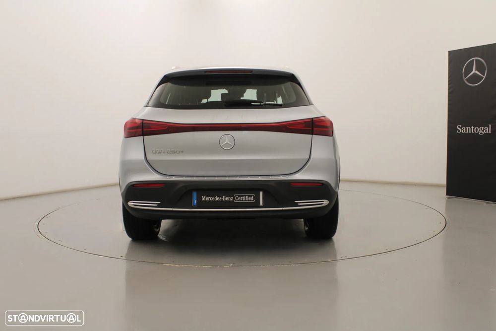 Mercedes-Benz EQA 250+ Progressive - 8