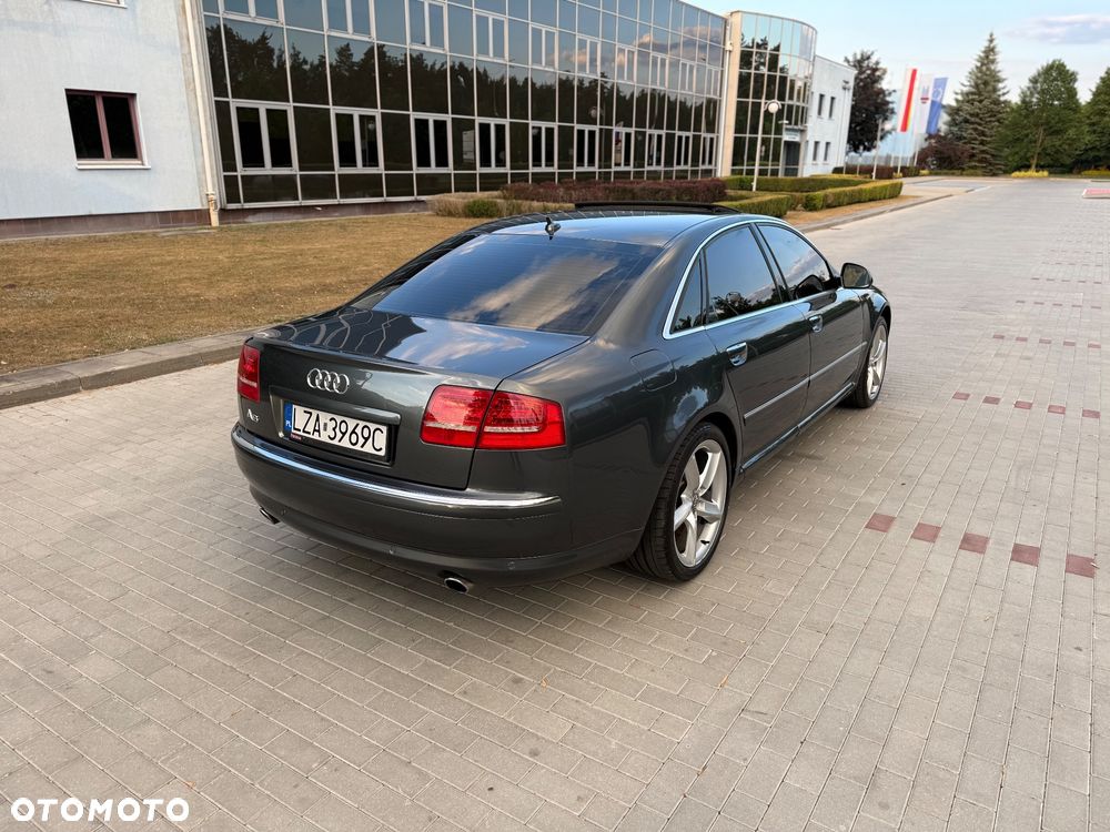 Audi A8 3.0 TDI DPF quattro - 2