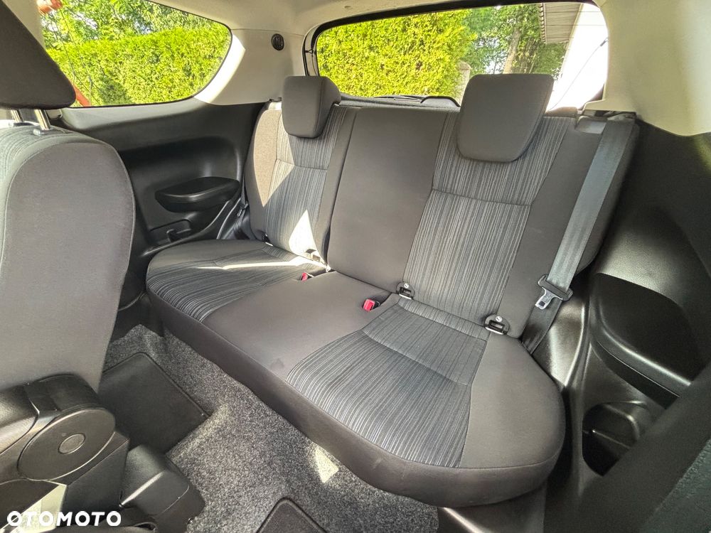 Suzuki Swift 1.2 Premium - 25