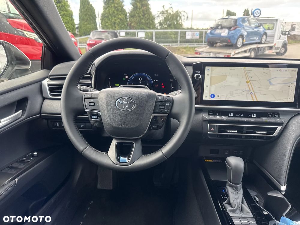 Toyota Camry 2.5 Hybrid Dynamic Force Comfort e-CVT - 11