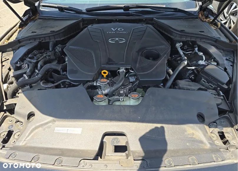 Infiniti Q50 - 12