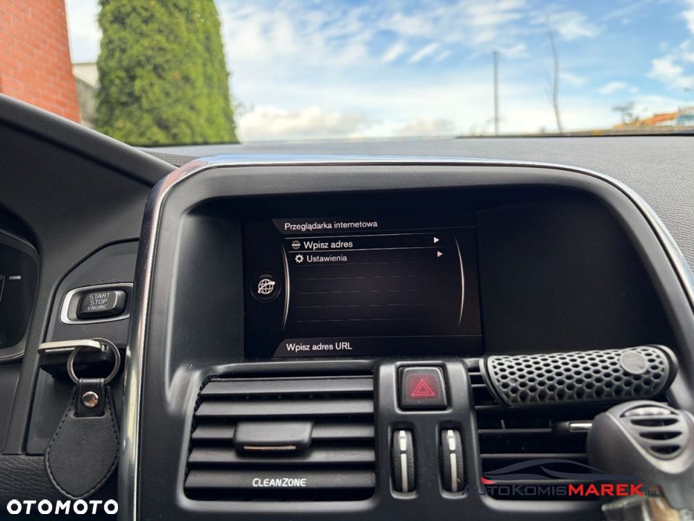 Volvo XC 60 D4 AWD Momentum - 19