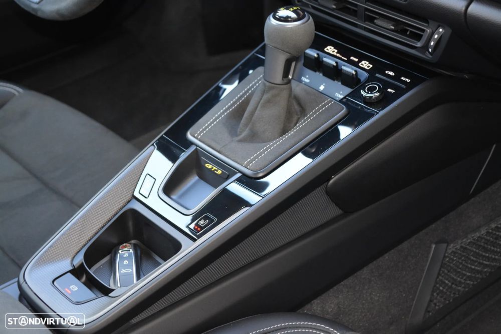 Porsche 911 (992) GT3 PDK - 52