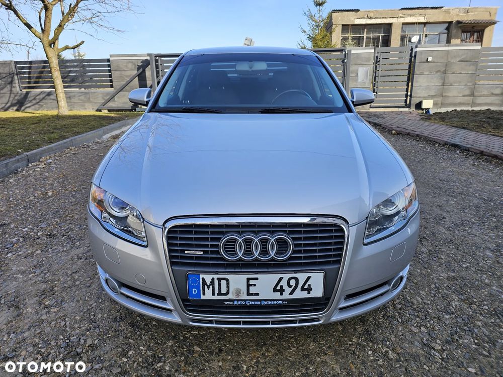 Audi A4 Limousine - 25