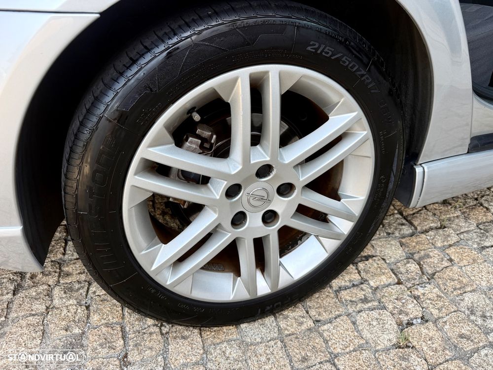 Opel Vectra GTS 2.2 DTi - 28
