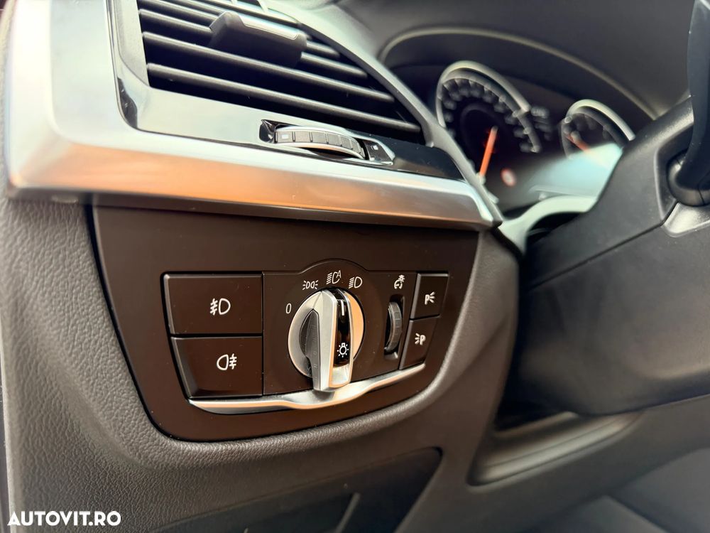 BMW X3 xDrive30i Aut. Luxury Line - 16