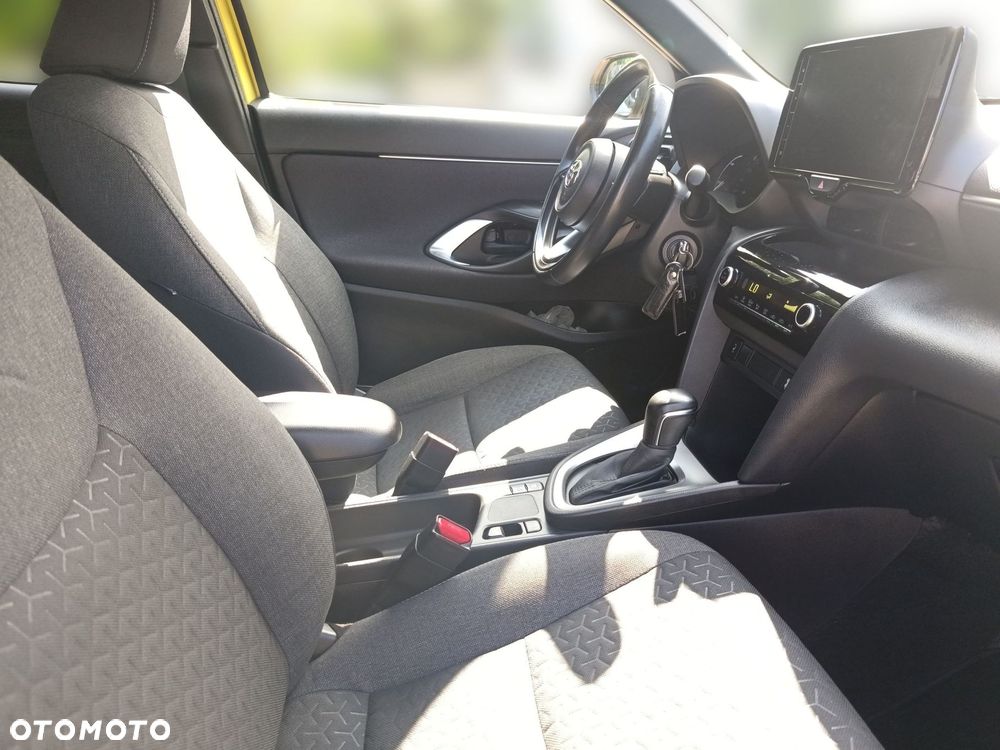 Toyota Yaris Cross Hybrid 1.5 Comfort - 10