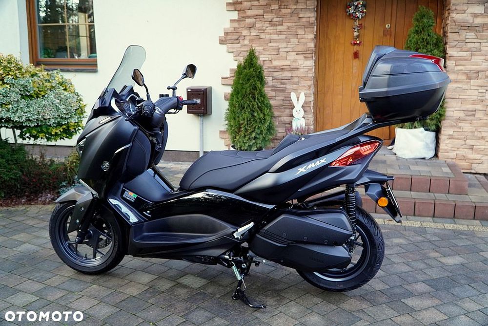 Yamaha X-max - 4