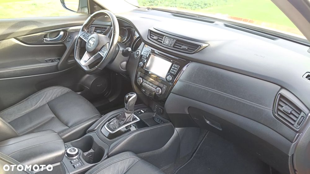 Nissan X-Trail 2.0 dCi Tekna Xtronic 4WD - 17