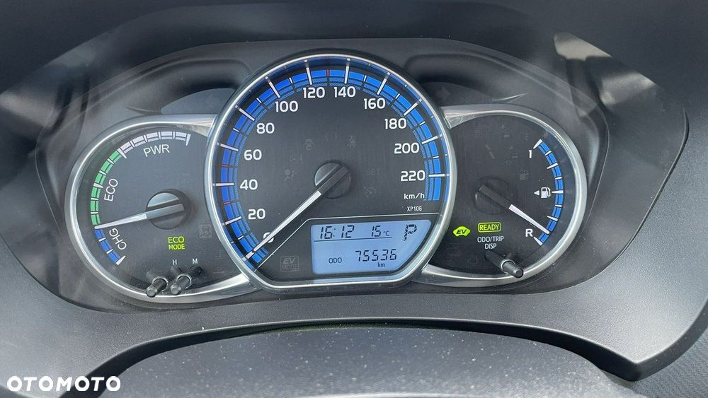 Toyota Yaris - 25
