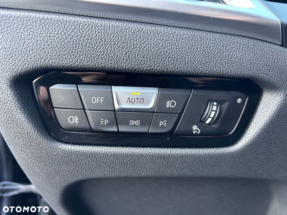 BMW Seria 4 M440i xDrive mHEV sport - 38