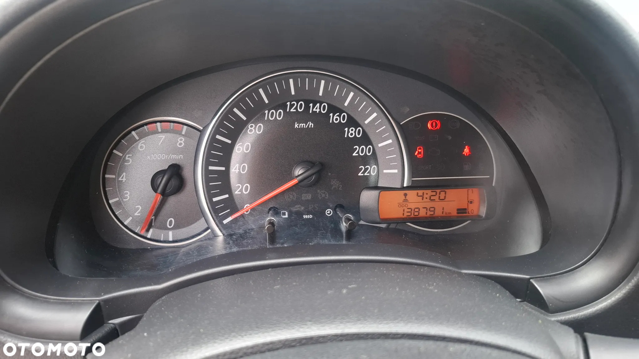 Nissan Micra 1.2 Tekna - 7