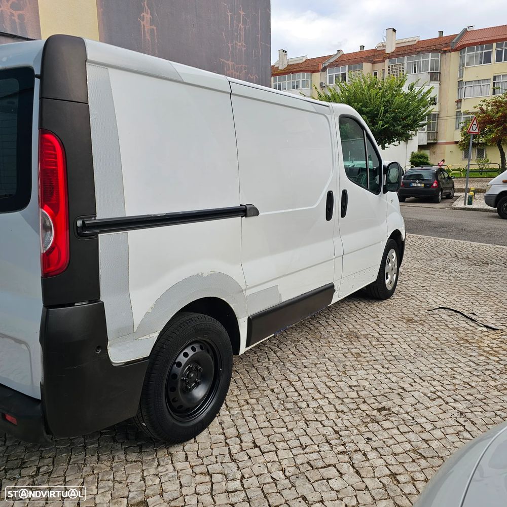 Renault Trafic - 9