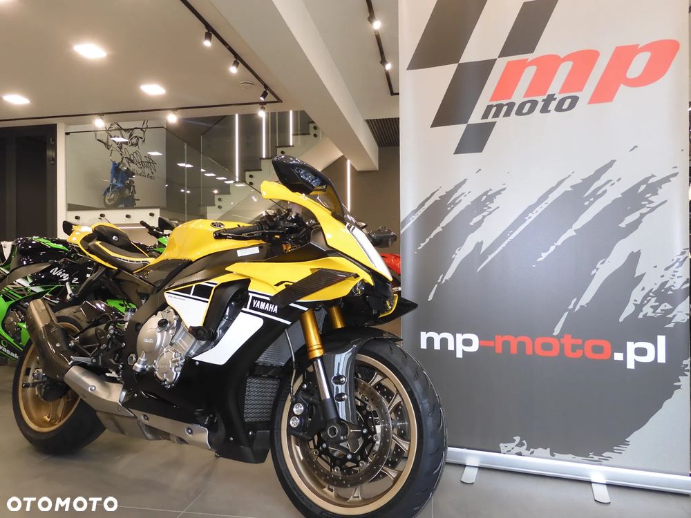 Yamaha R1