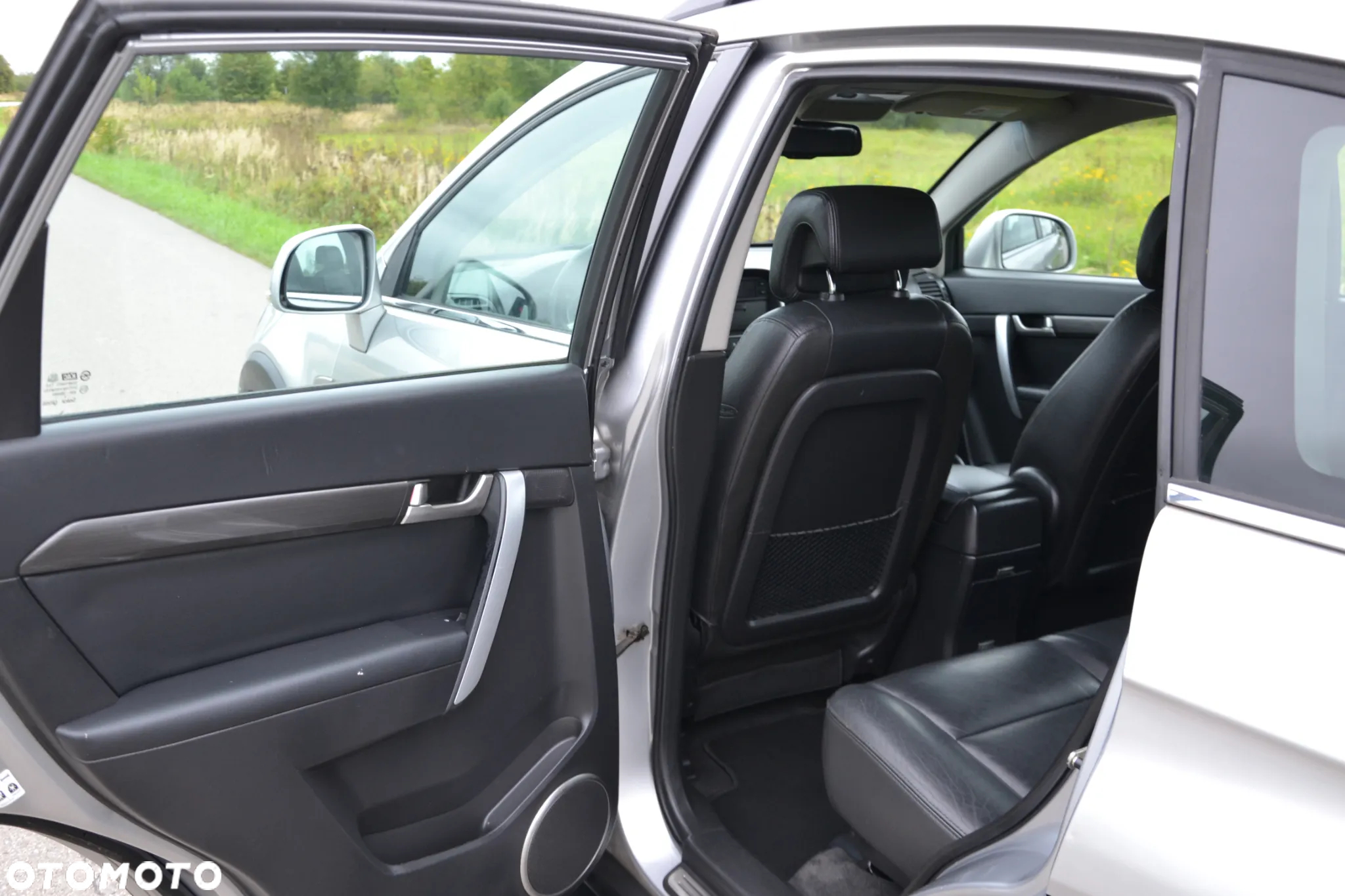 Chevrolet Captiva 2.4 4WD 7 Sitzer LT - 12