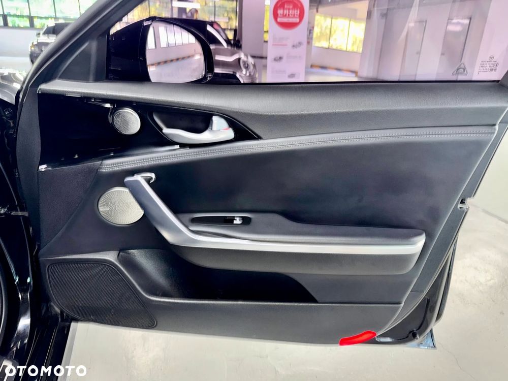 Kia Stinger 2.0 T-GDI GT Line - 23