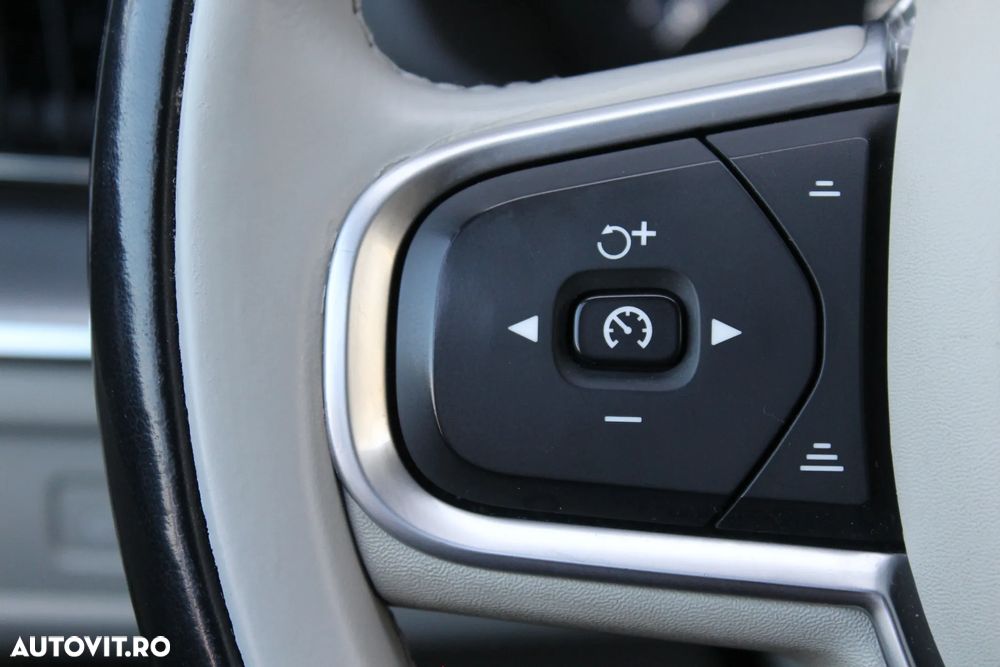 Volvo XC 60 D4 AWD Geartronic Inscription - 16