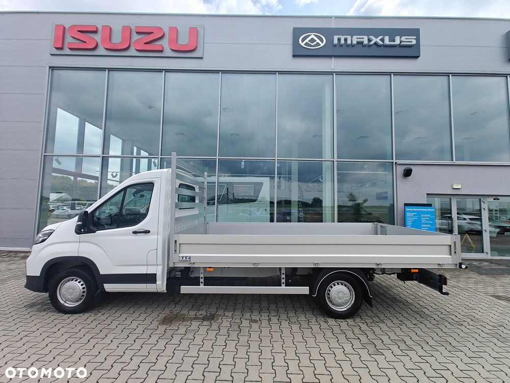 Maxus Deliver 9 - 8