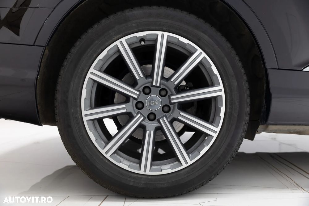 Audi Q7 - 22