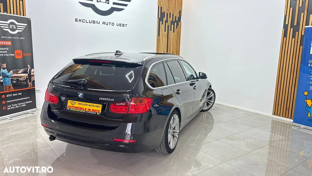 BMW Seria 3 320d DPF Touring Aut. - 3