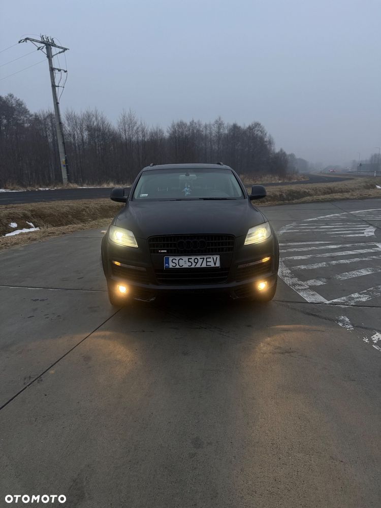 Audi Q7 - 3
