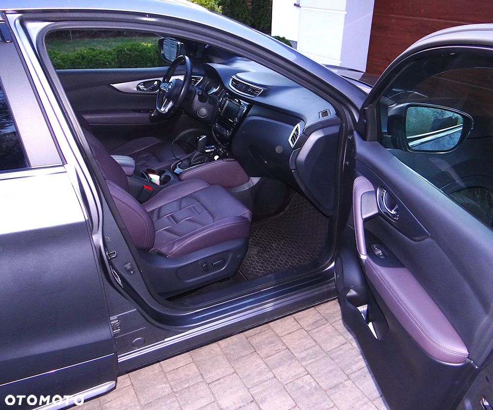 Nissan Qashqai 1.3 DIG-T DCT TEKNA+ - 8