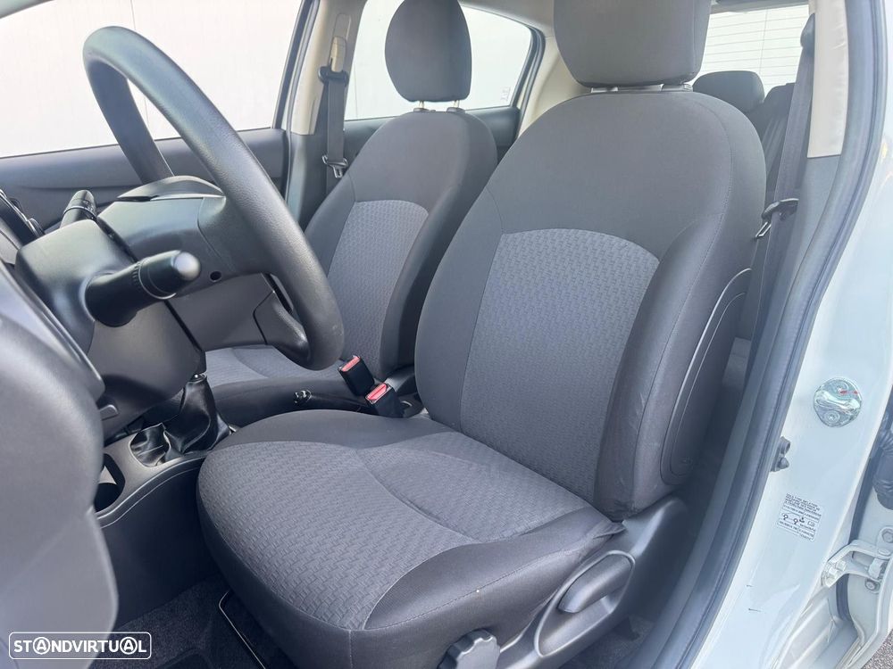 Mitsubishi Space Star 1.2 Intense - 17