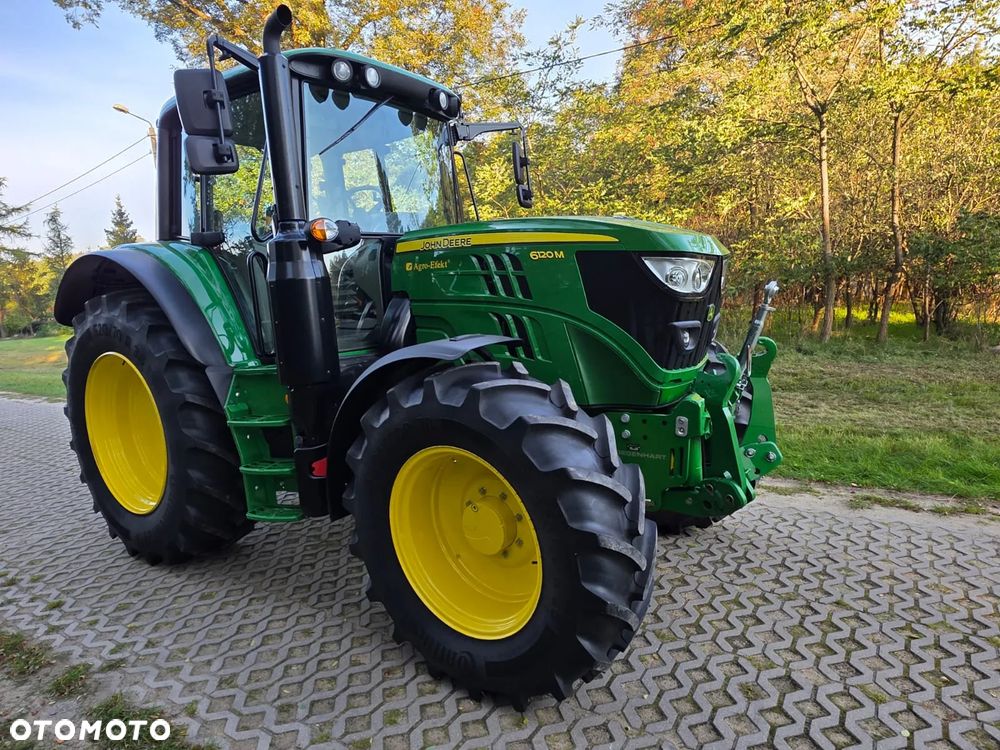 John Deere 6120M - 11