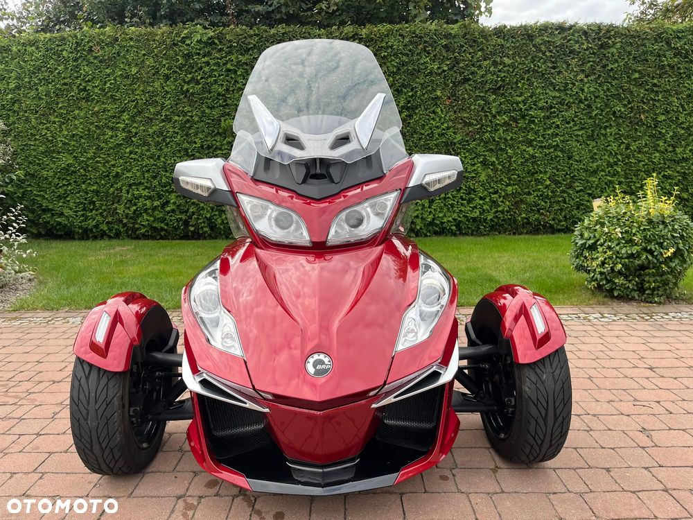 Can-Am Spyder - 3