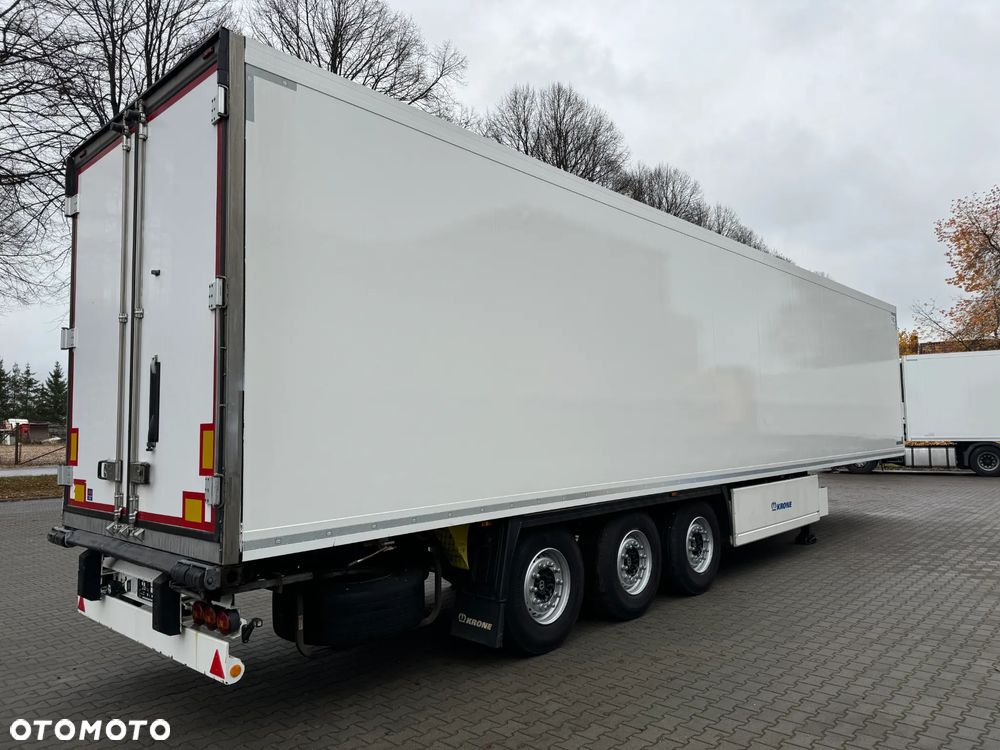 Krone Chłodnia ,Doppelstock , Carrier Vector 1550, Kwiatowa 2,50m - 10