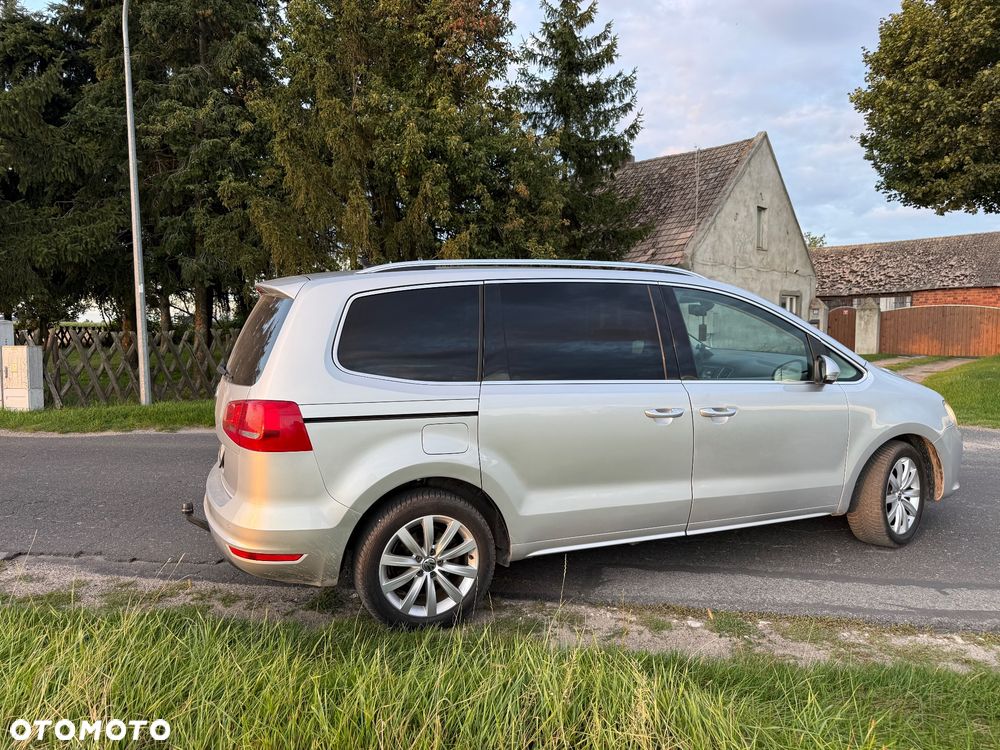 Volkswagen Sharan 2.0 TDI Comfortline - 4