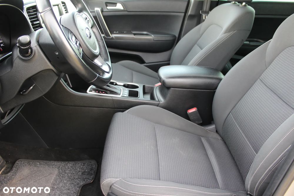 Kia Sportage 1.7 CRDI L 2WD DCT - 11