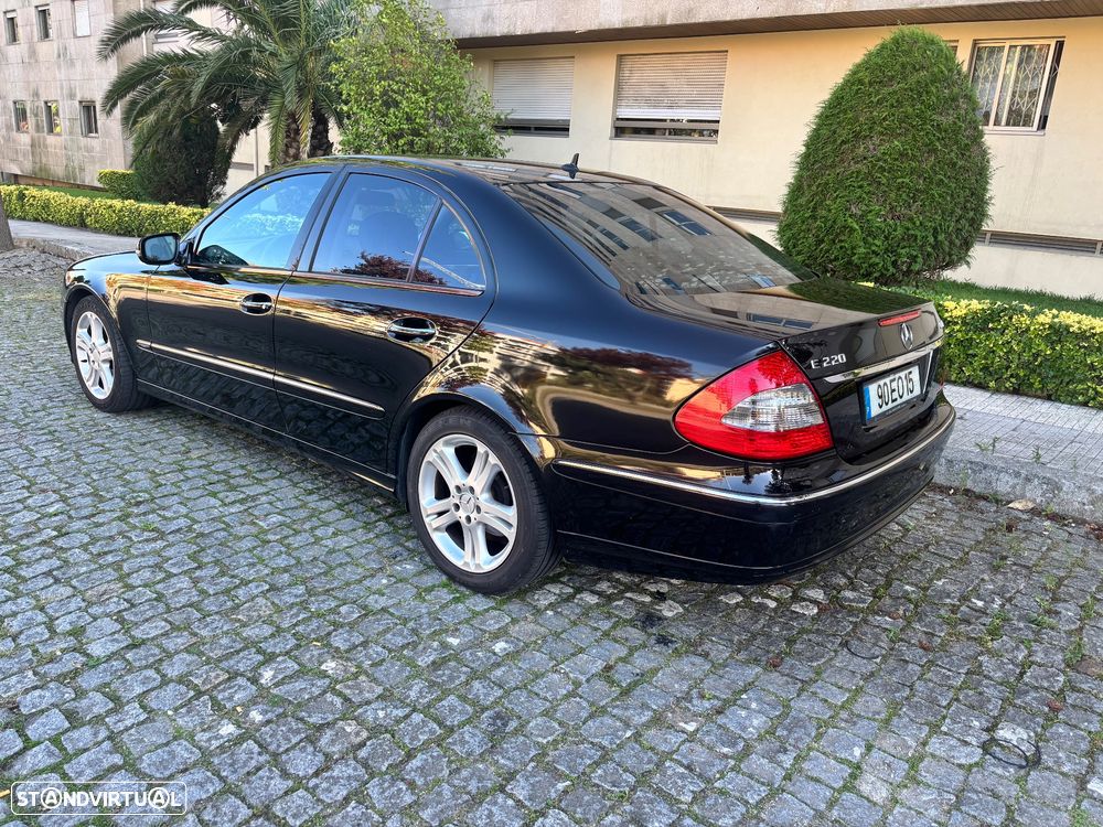 Mercedes-Benz E 220 CDi Executive II Aut. - 3