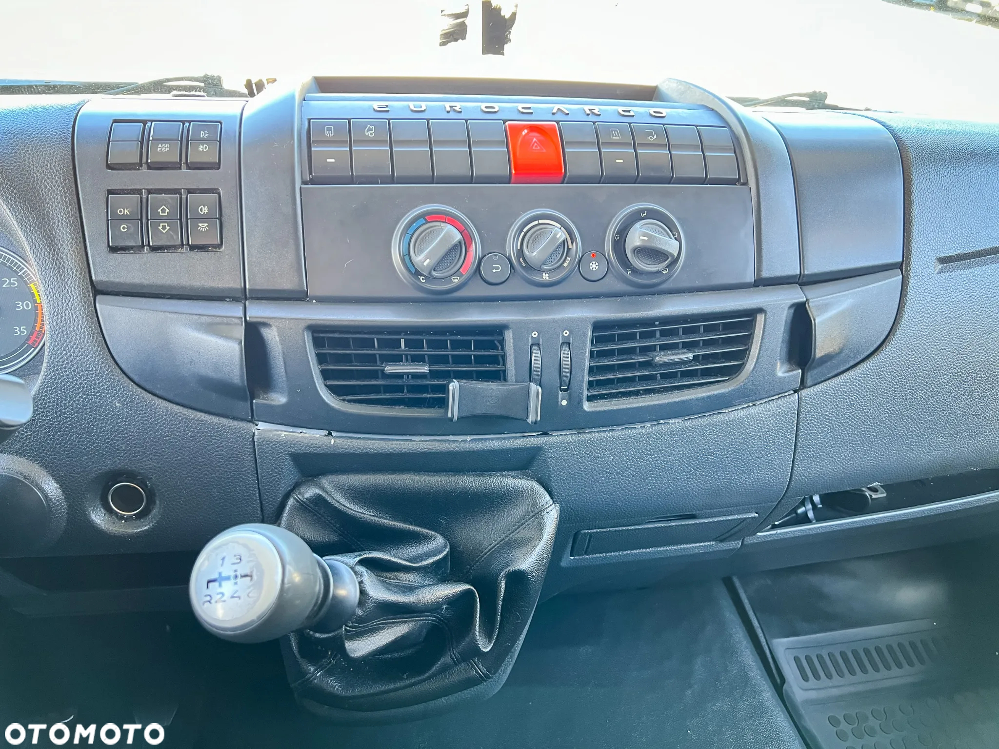 Iveco Iveco EUROCARGO ML 80E22/P - 28