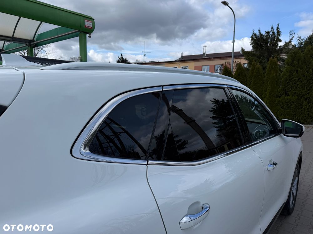 MG EHS Luxury - 14
