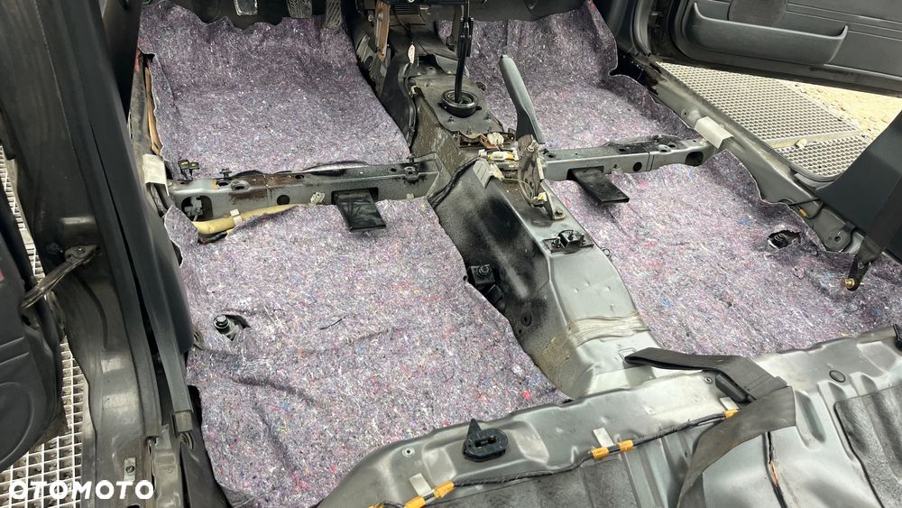 Mazda 323 1.7 D LX - 22