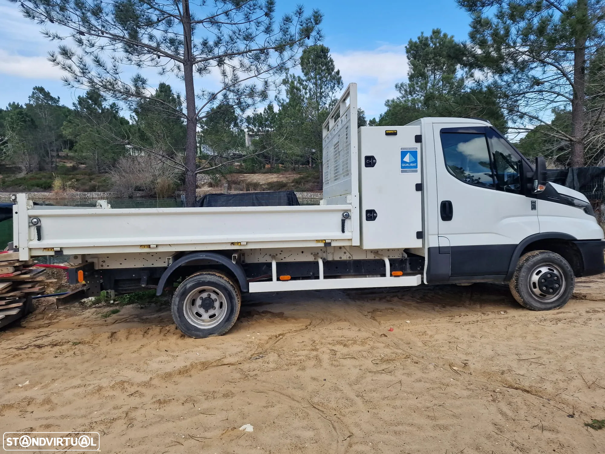 Iveco 2.3 35 C14 3000 CD - 10