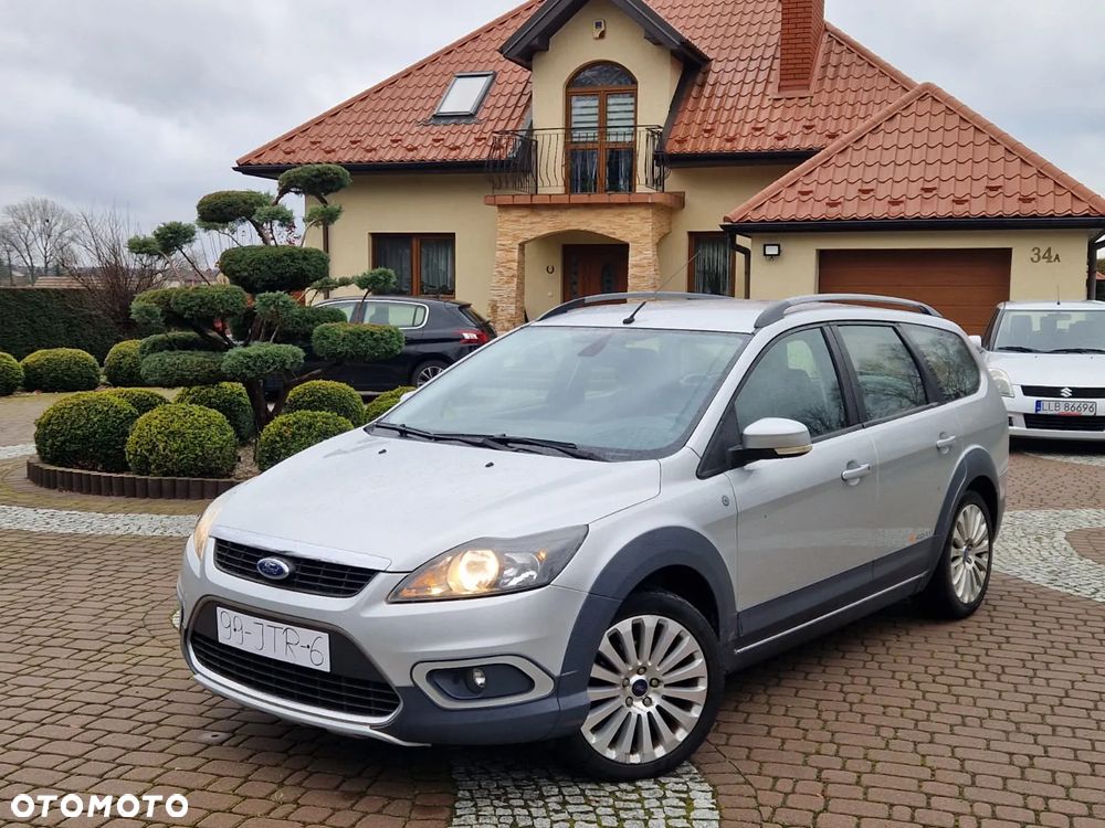Ford Focus 1.6 X100 - 1
