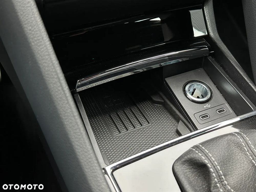 Skoda Karoq 1.5 TSI ACT Sportline DSG - 21