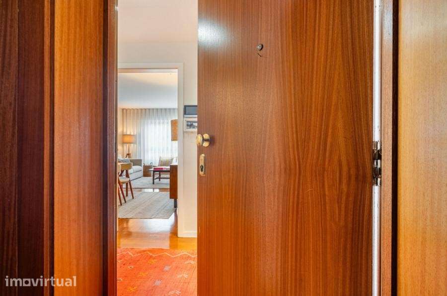 Apartamento T3 Remodelado - Alfragide - Grande imagem: 3/26