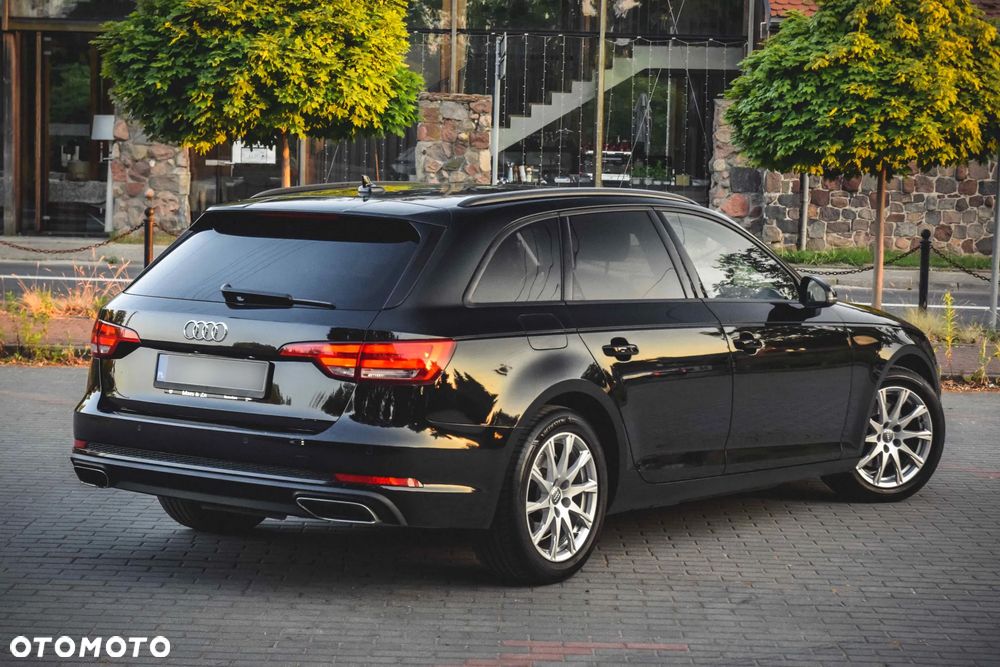 Audi A4 Avant 2.0 TDI S tronic - 2