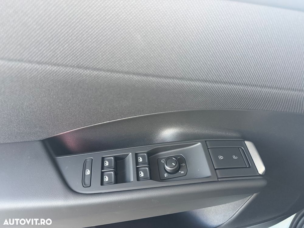 Volkswagen T-Roc 1.5 eTSI 115 CP DSG MHEV Life - 9