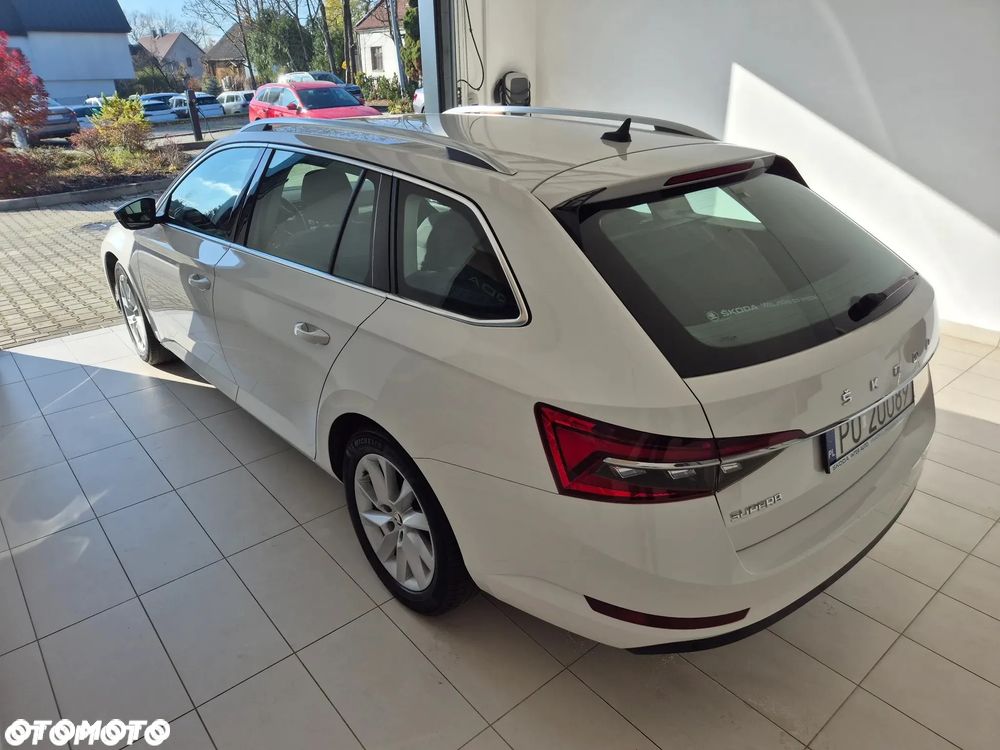 Skoda Superb 1.5 TSI Ambition DSG - 12
