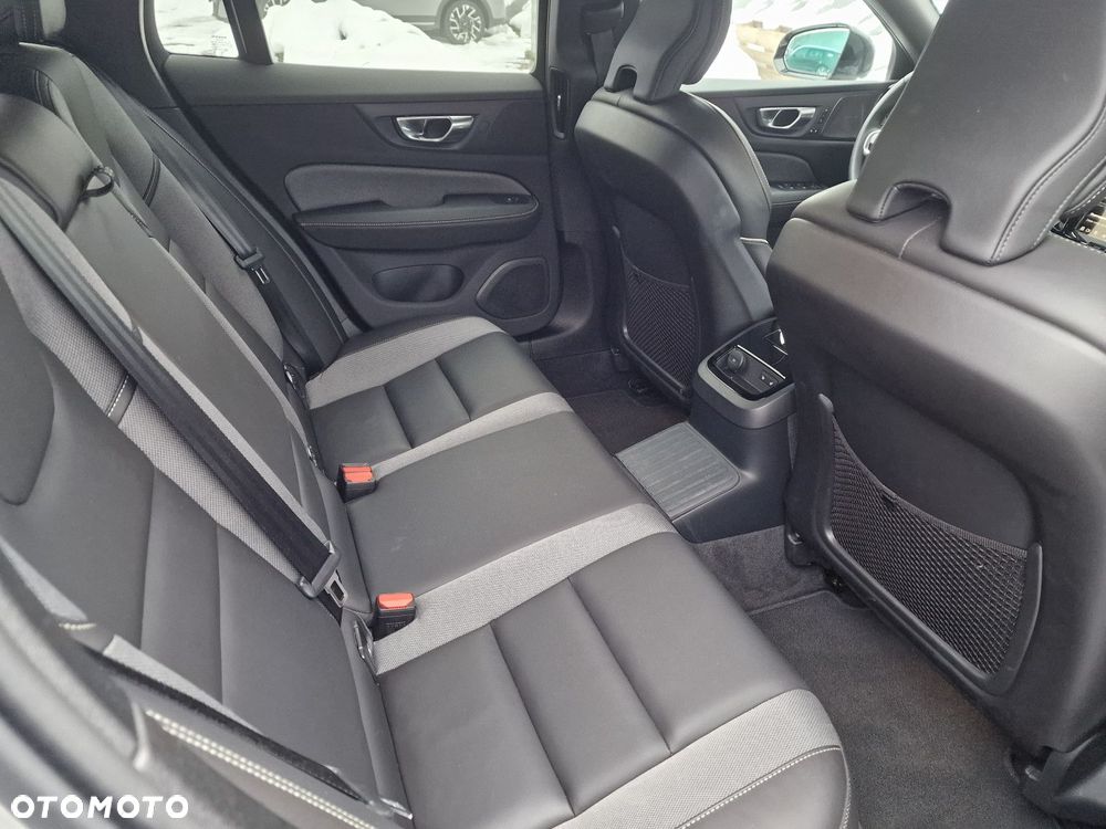 Volvo V60 - 11