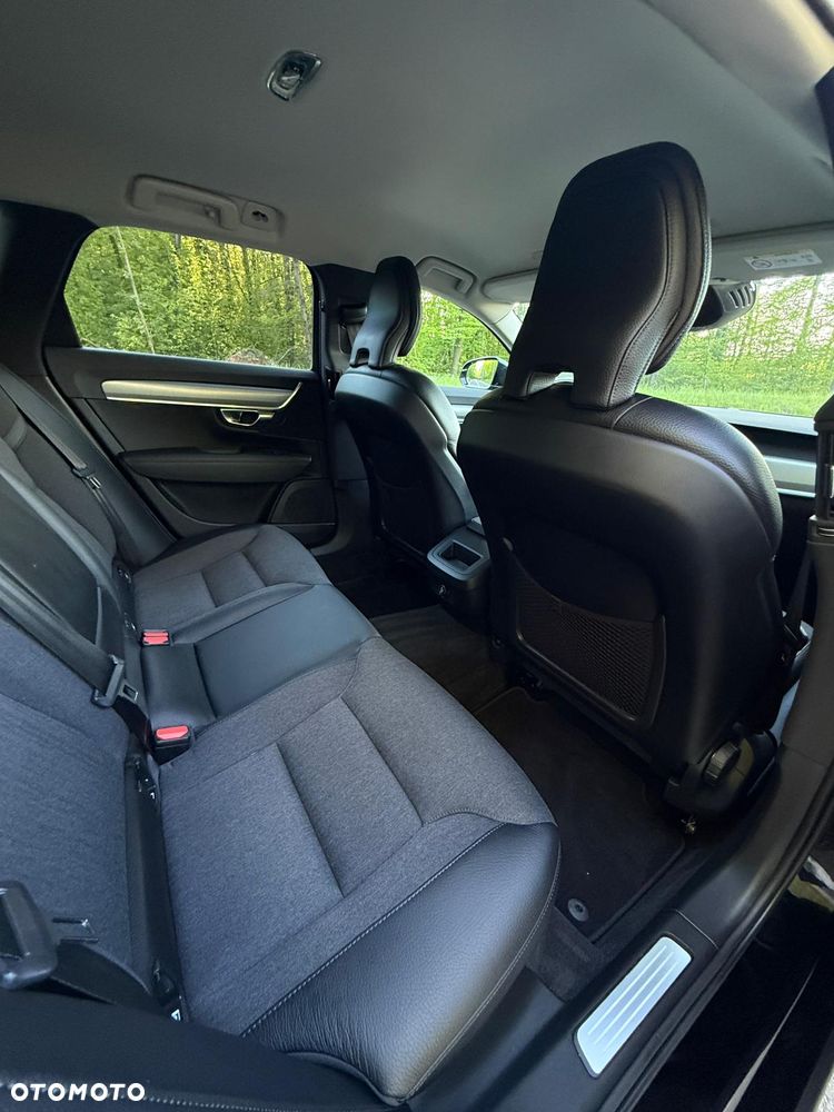 Volvo V90 B4 D Geartronic Momentum Pro - 11