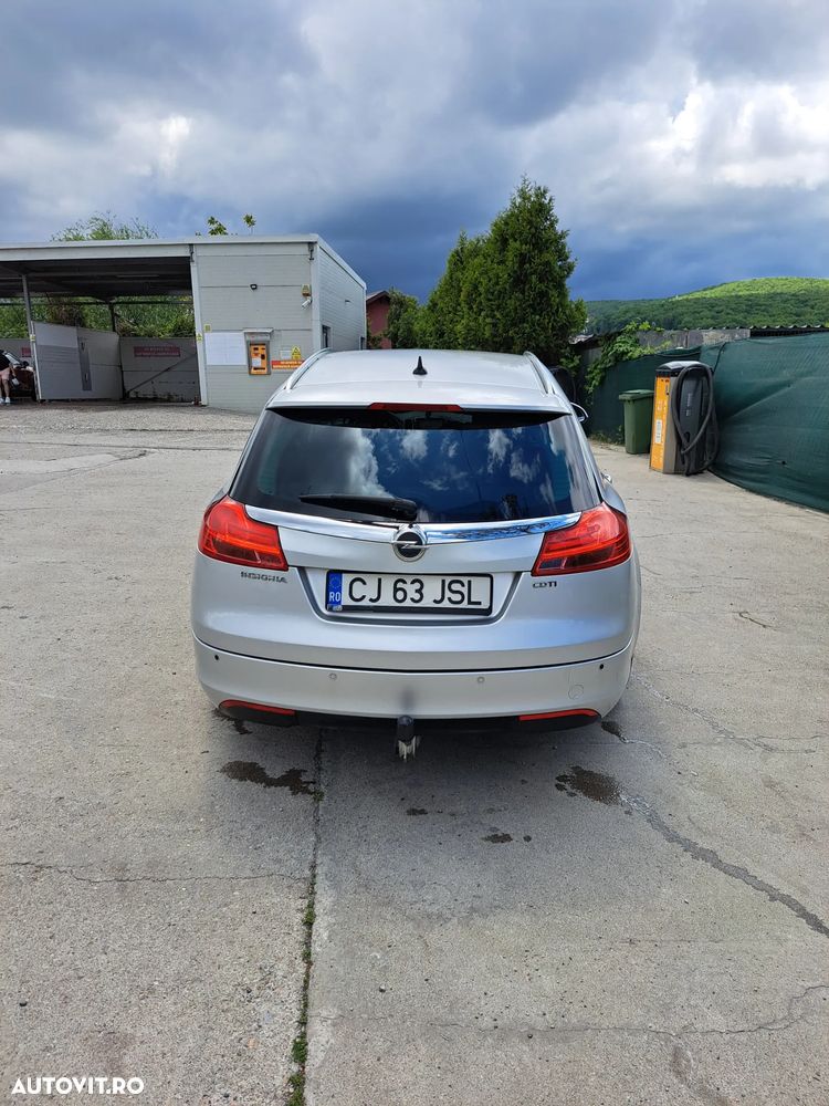 Opel Insignia 2.0 CDTI Sport Aut. - 4