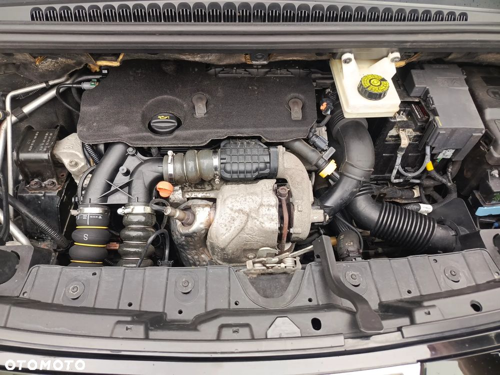 Peugeot 3008 1.6 HDi Premium - 28