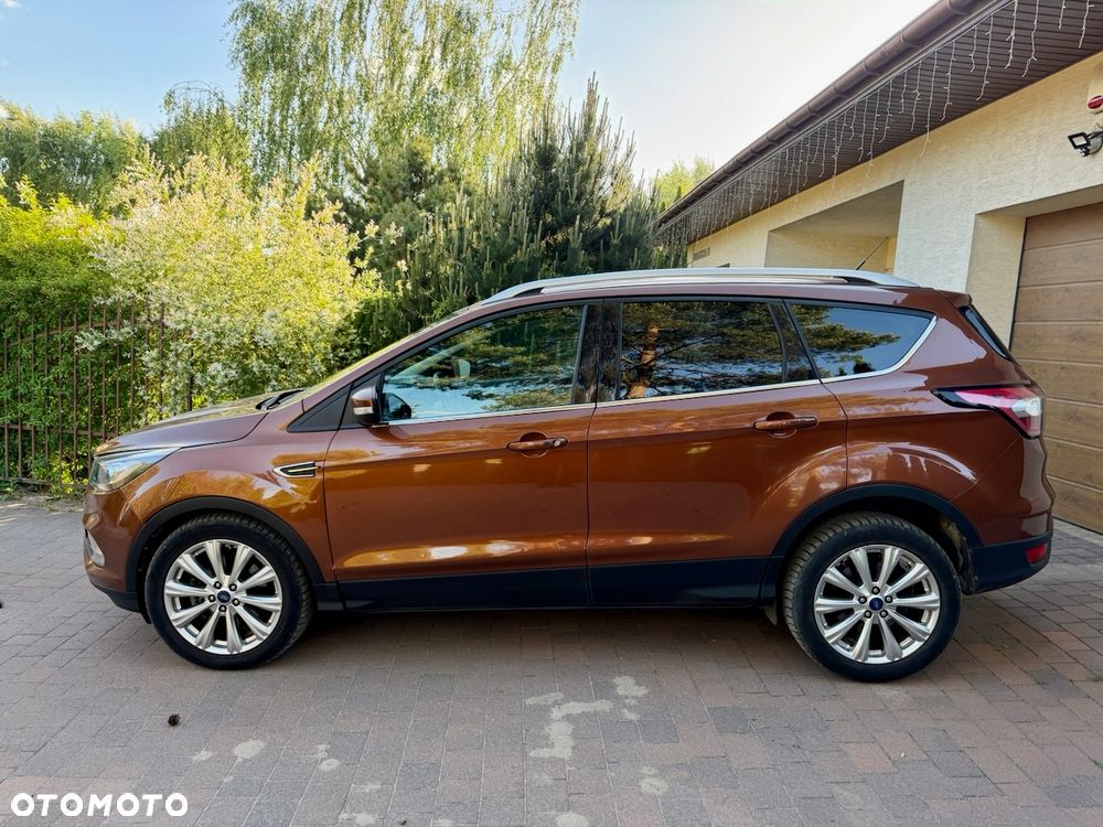 Ford Escape 2.0 EcoBoost AWD Titanium - 2